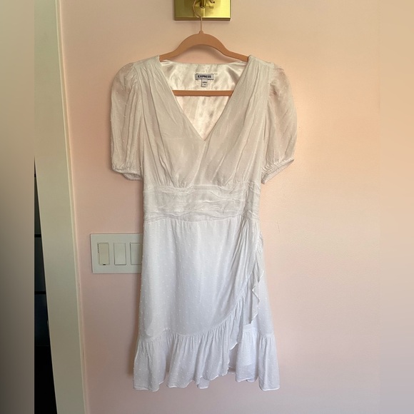 Express Clip Dot Ruffle (Faux) Wrap Dress | White/XS - Picture 2 of 16